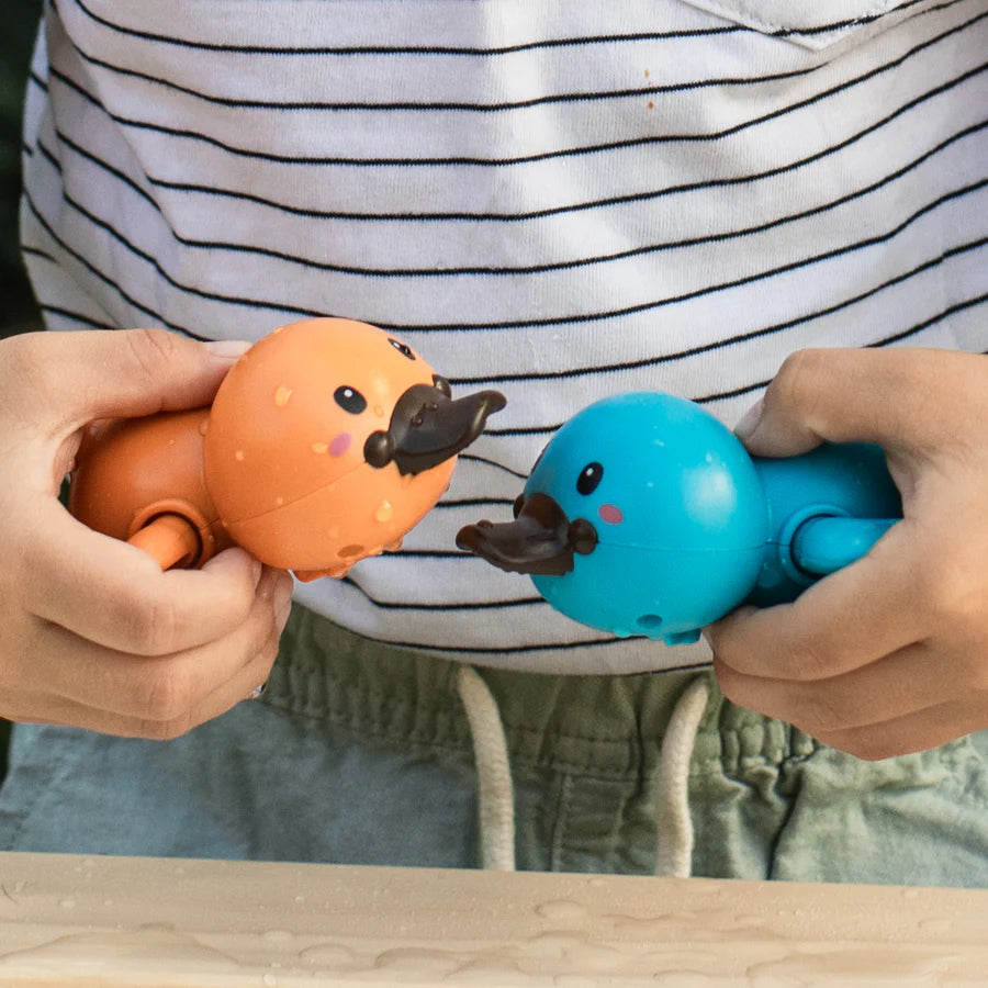 Tiger Tribe - badelegetøj - træk-op næbdyr