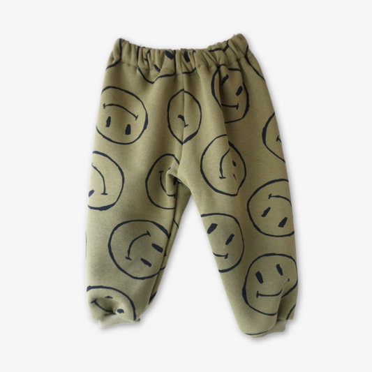 Gavin - sweatpants - army smiley