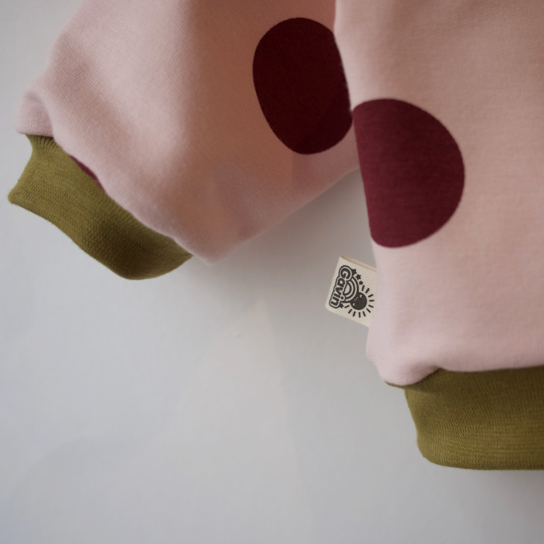 Gavin - sweatshirt - lyserød med bordeaux prikker