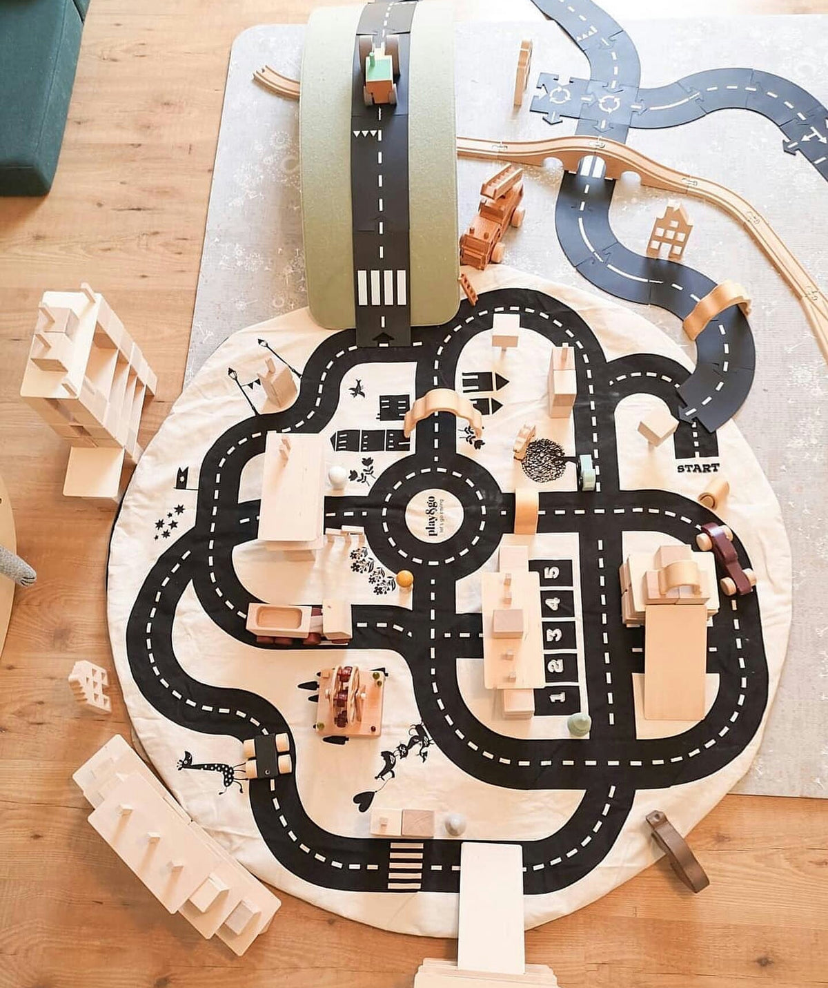 Play & go - To-i-én tæppe - Roadmap